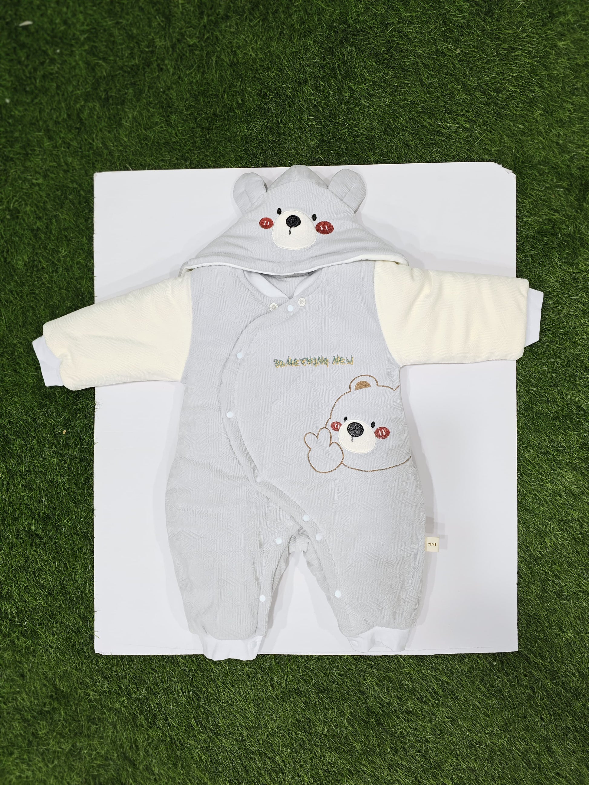 Gray baby romper with bear design 