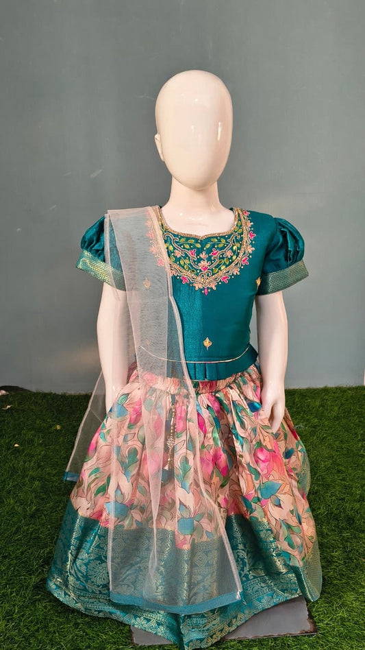 Girls Choli